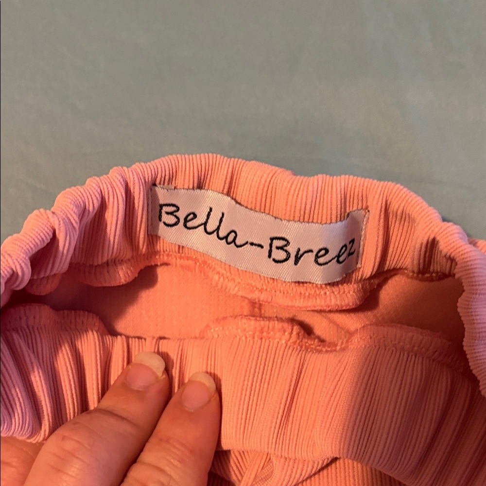 Bella Rene Coral Ruffle Kids Shorts - Picture 2 of 3